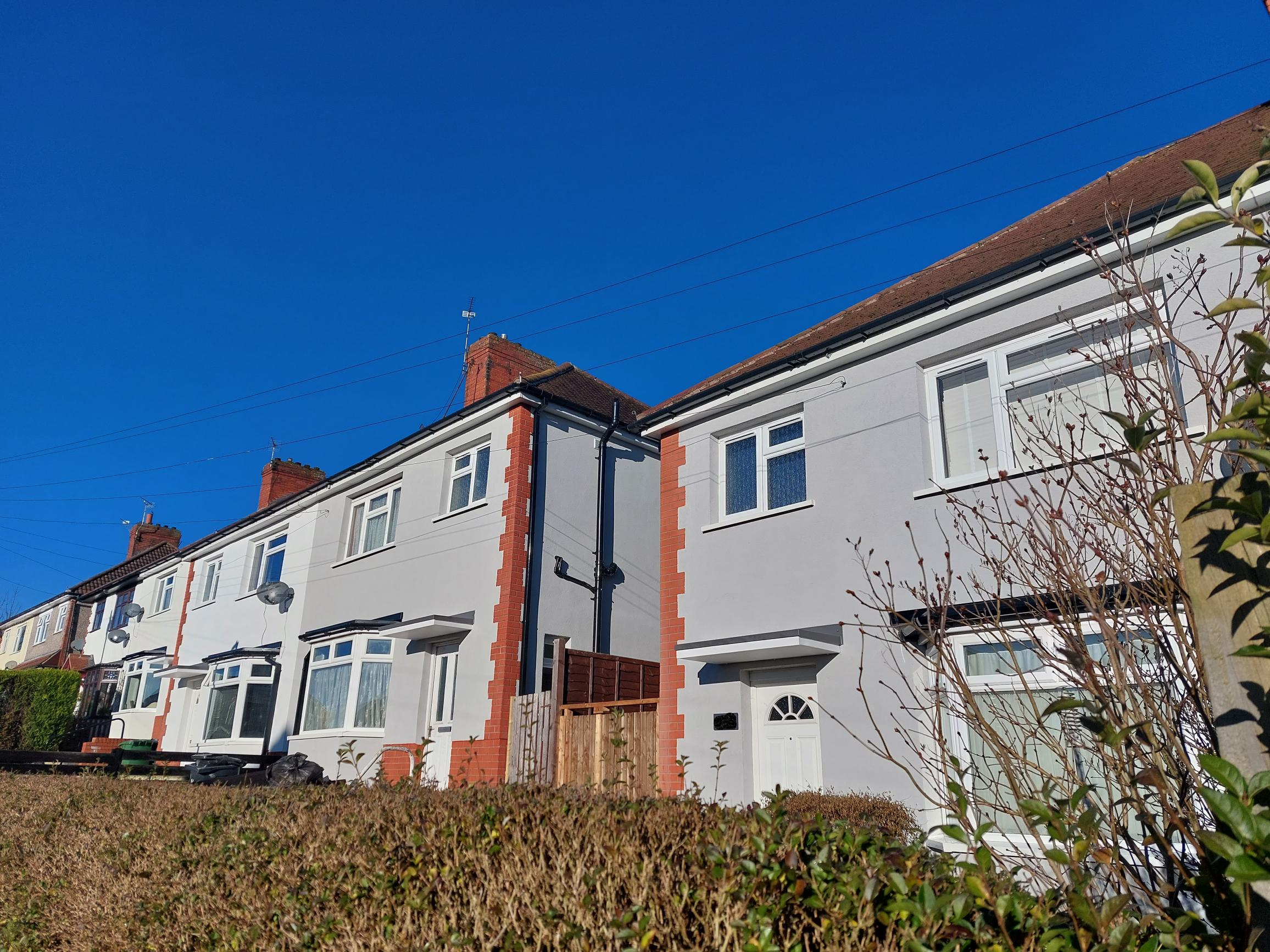 Pinewood Ave 4 (002)