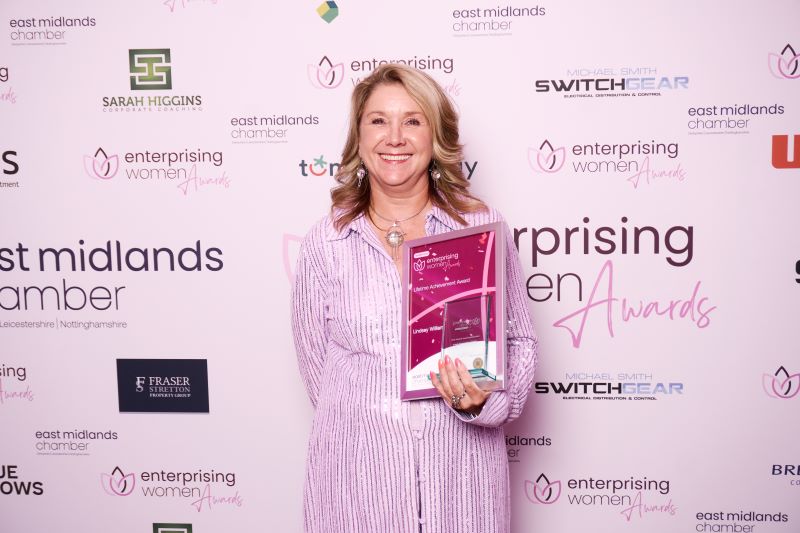 Lindsey Holding Award