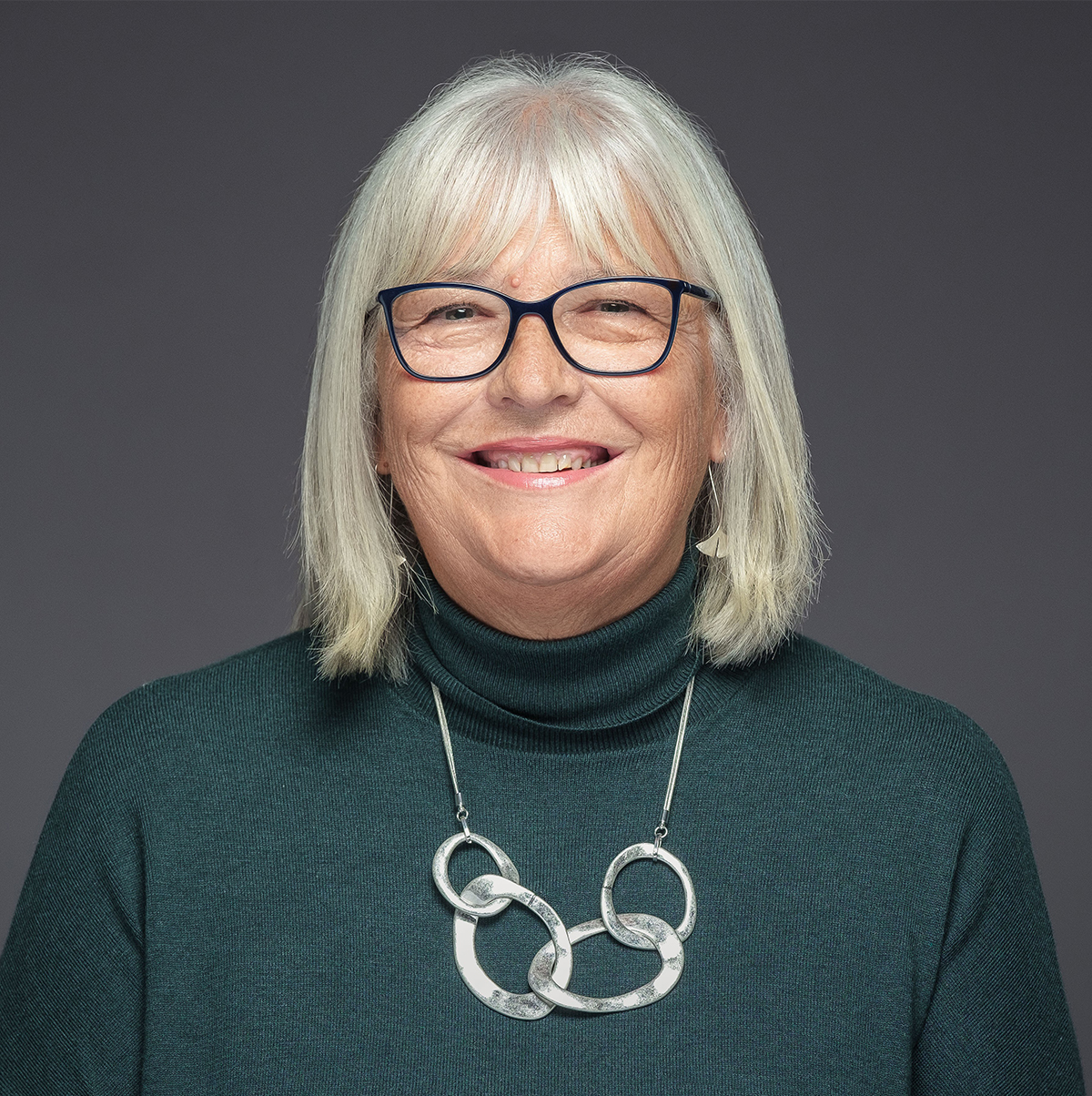 Portrait photo of our Board member Pauline Davis