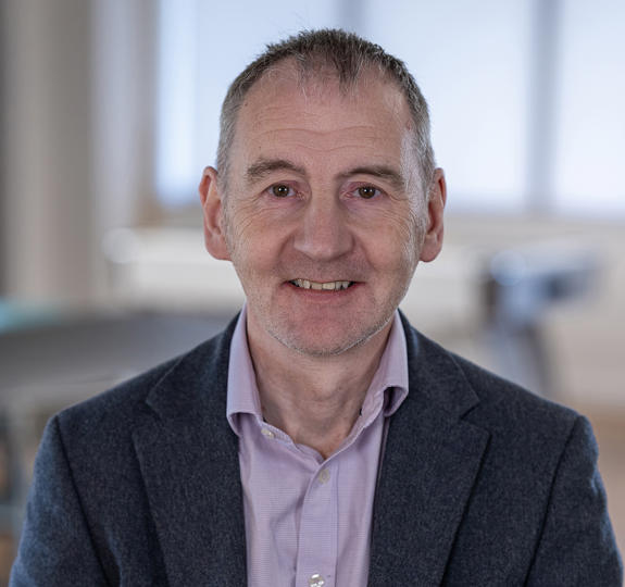 Portrait photo of Ian Skipp